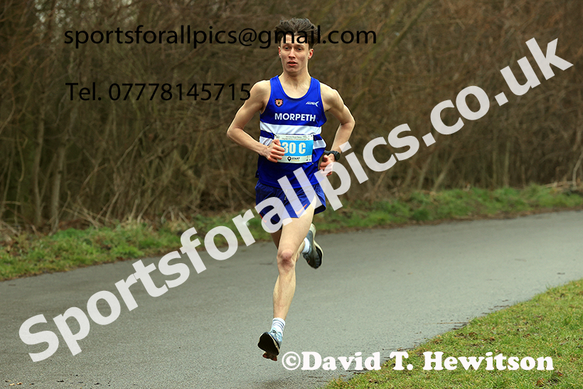 Senior Men and Over-35s to 49s Mens 2025 NECAA Royal Signals Road Relays Champs.,  Hetton Lyons Country Park, Hetton le Hole, County Durham. Photo: David T. Hewitson/Sports for All Pics